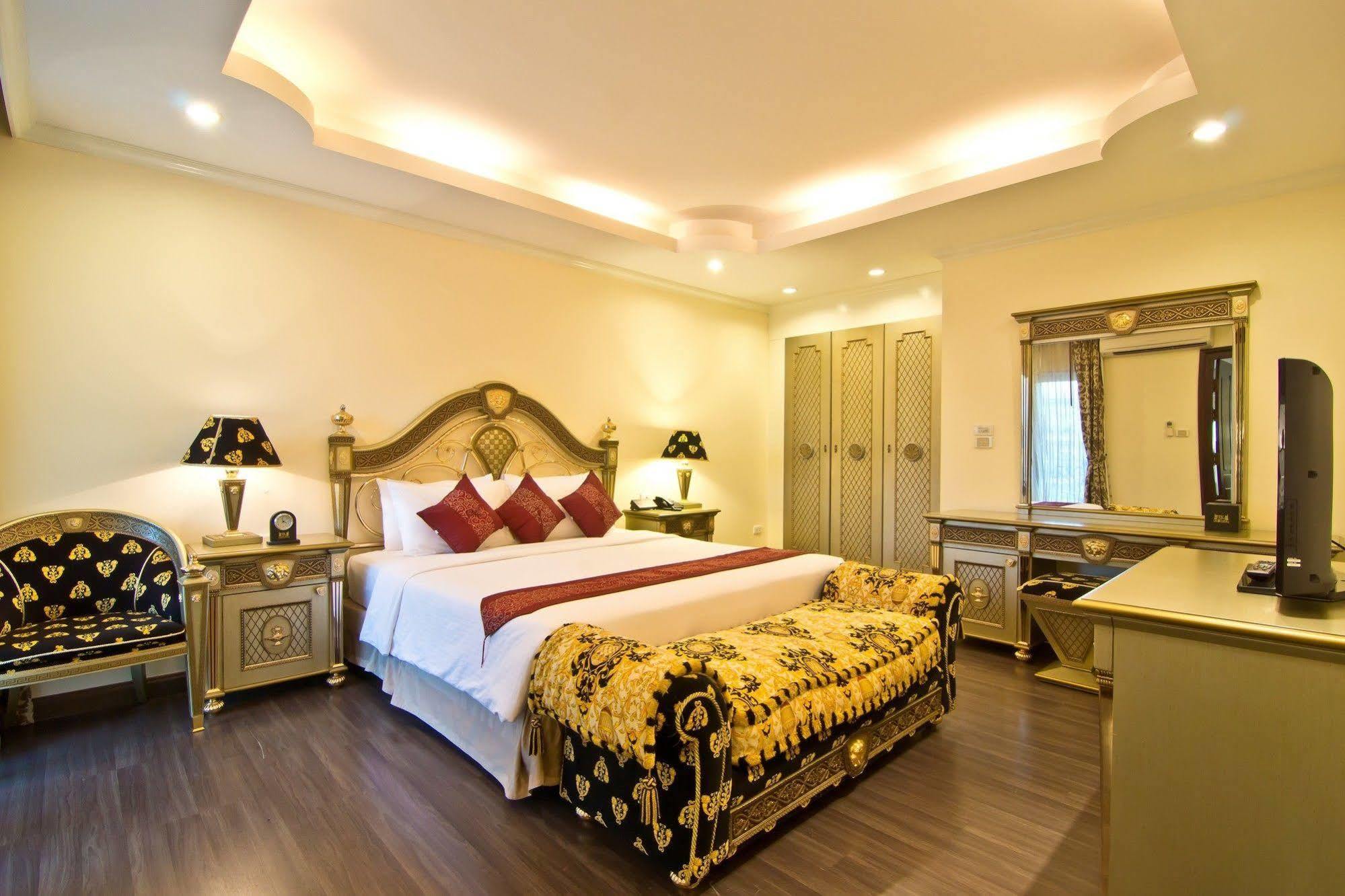 Lk Royal Suite Pattaya Zewnętrze zdjęcie