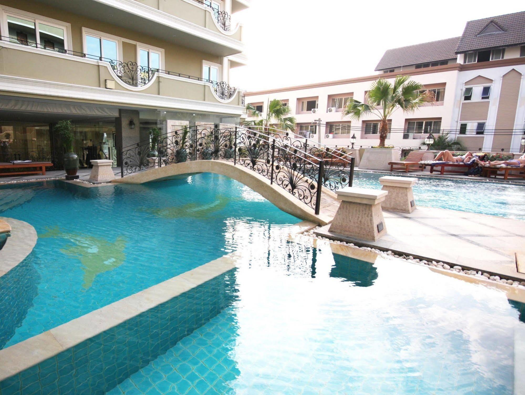 Lk Royal Suite Pattaya Zewnętrze zdjęcie