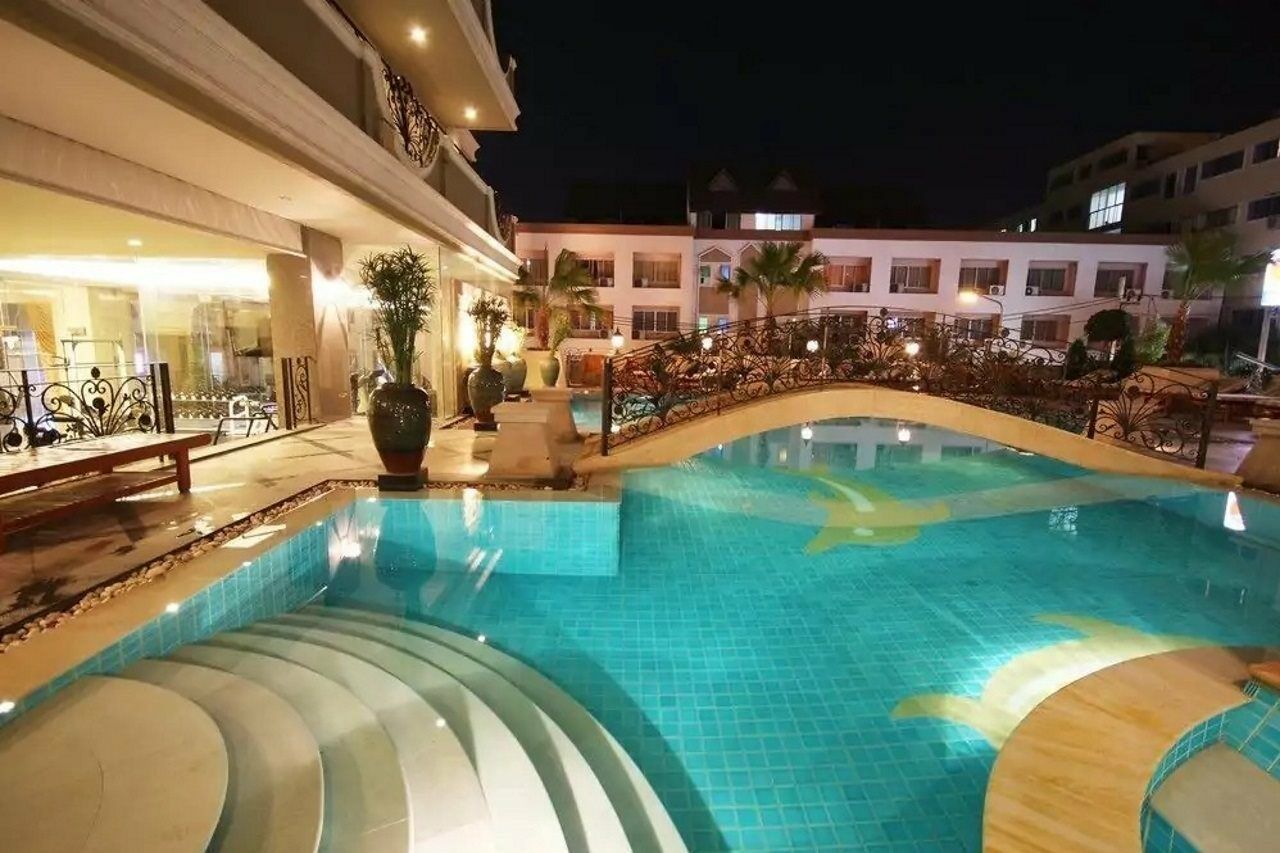 Lk Royal Suite Pattaya Zewnętrze zdjęcie