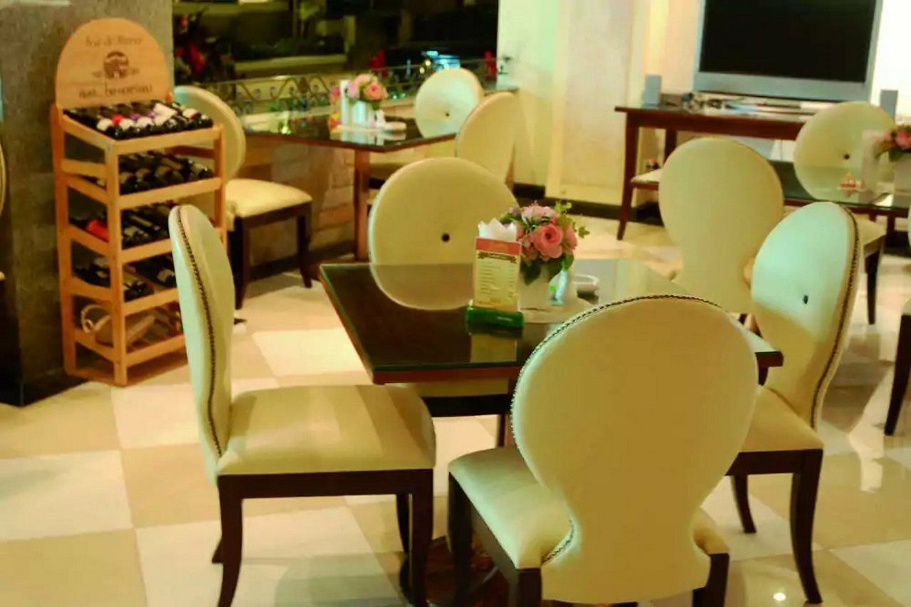 Lk Royal Suite Pattaya Zewnętrze zdjęcie